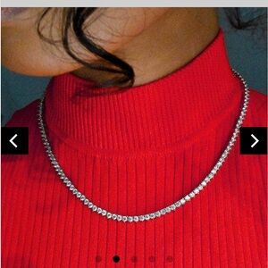 WOMENS TENNIS NECKLACE gold toned .